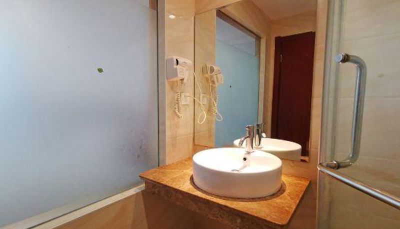 Vista interna - Jinzhou Business Hotel
