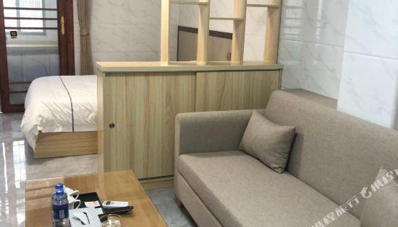 Habitación - BTGY