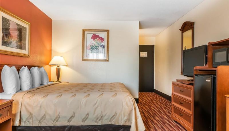 Zimmer - Quality Inn Gallipolis