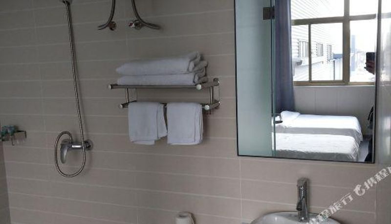 Camera - Weihai Youke Express Hotel