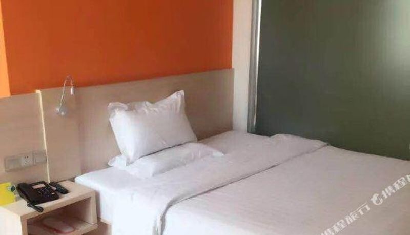 Pokój - 7 Days Inn (Weihai Wendeng Longshan Road Wenzhou Building)