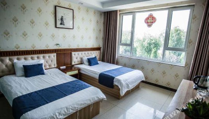 Camera - Starlight Express Hotel (Weihai Wendeng Bus Station)