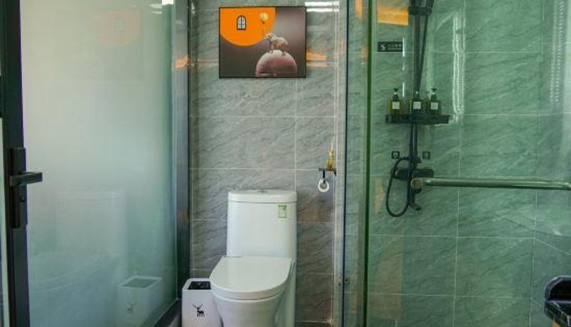Camera - Yue'er Hotel (Citizen Square)