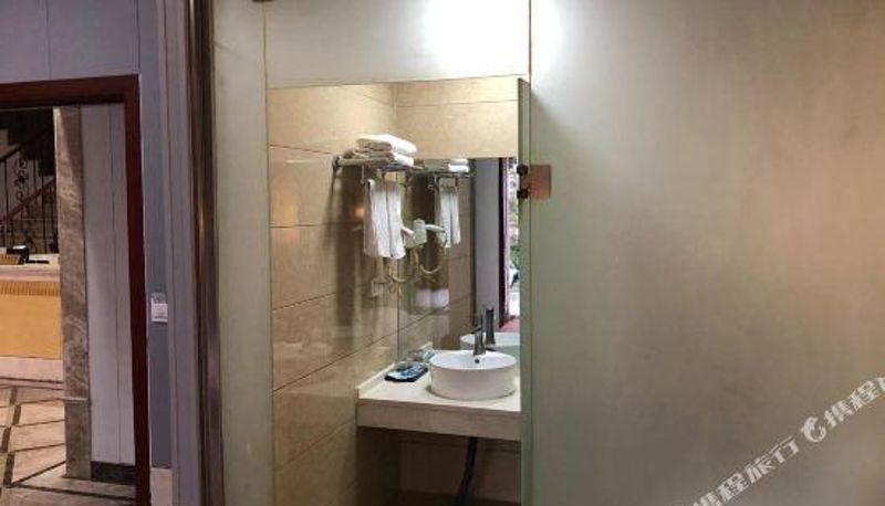 Camera - Chengshi Zhijia Business Hostel