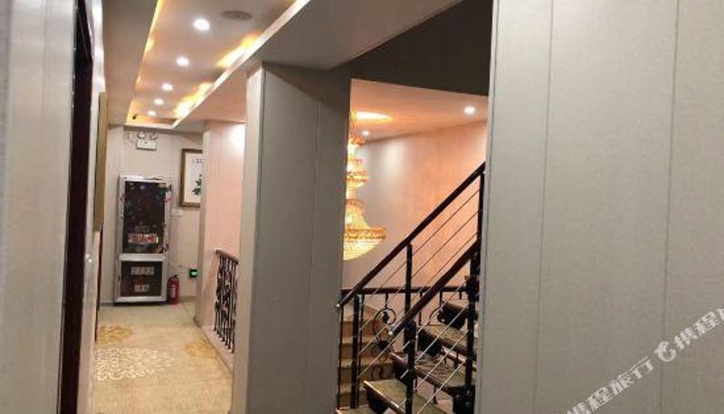 Rezeption - Chengshi Zhijia Business Hostel