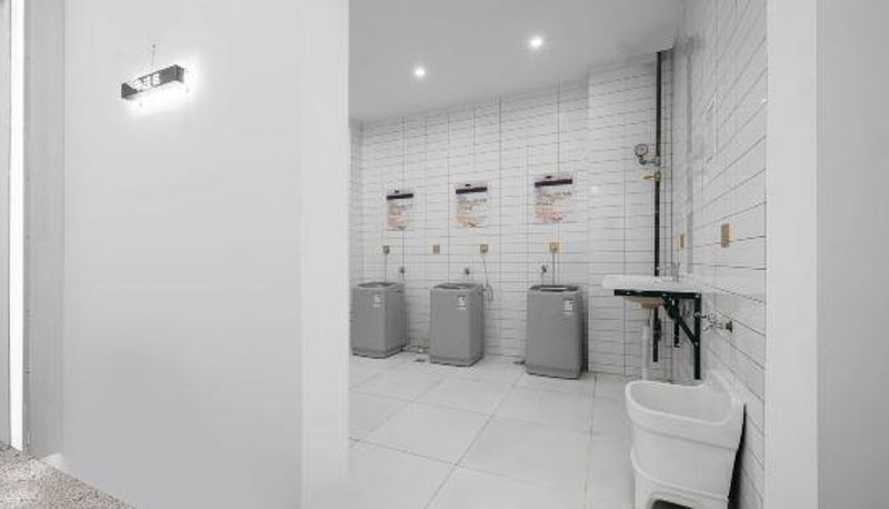 Vista interna - Empty Cup Hotel (Xudong Subway Station Sales Pinmao Branch)