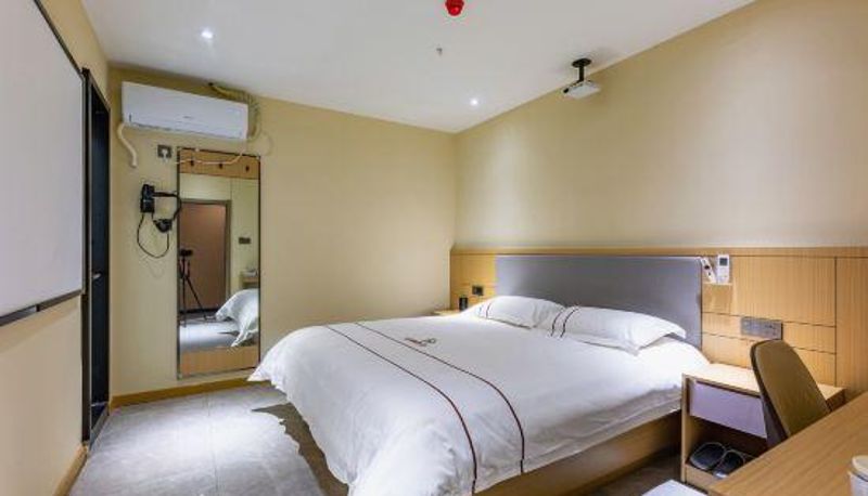 Innenbreich - Manxin Intelligent Hotel (Jianghan Road Pedestrian Street Branch)