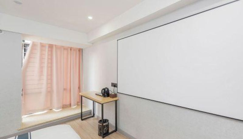 Camera - Xileite Hotel (Wuchang University of Technology Intercity Railway Miaoshan Station)