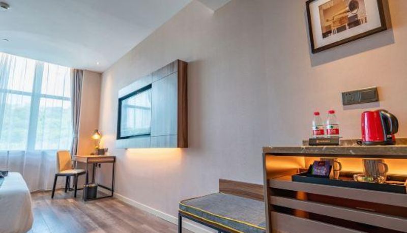 Camera - Home Inn Select Hotel (Wuhan Yellow Crane Tower Branch)