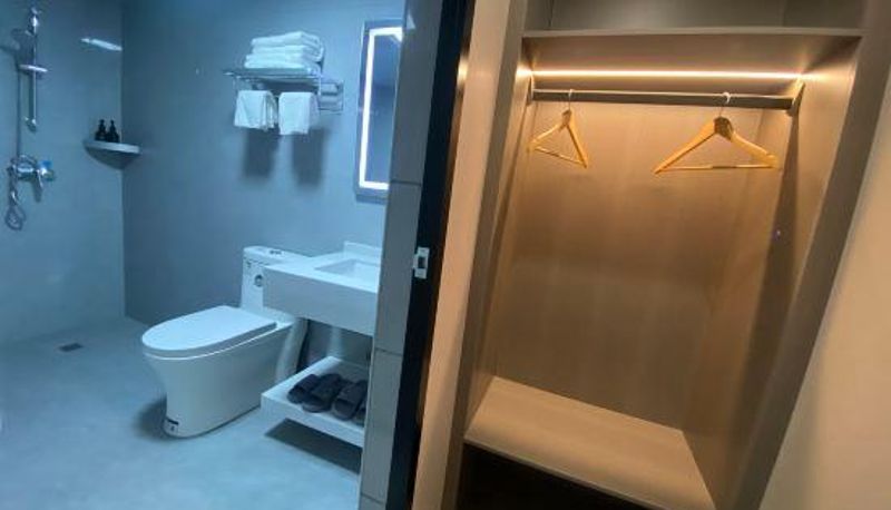 Room - Park Hyatt Hotel (Wuhan Jianghan Road Pedestrian Street)