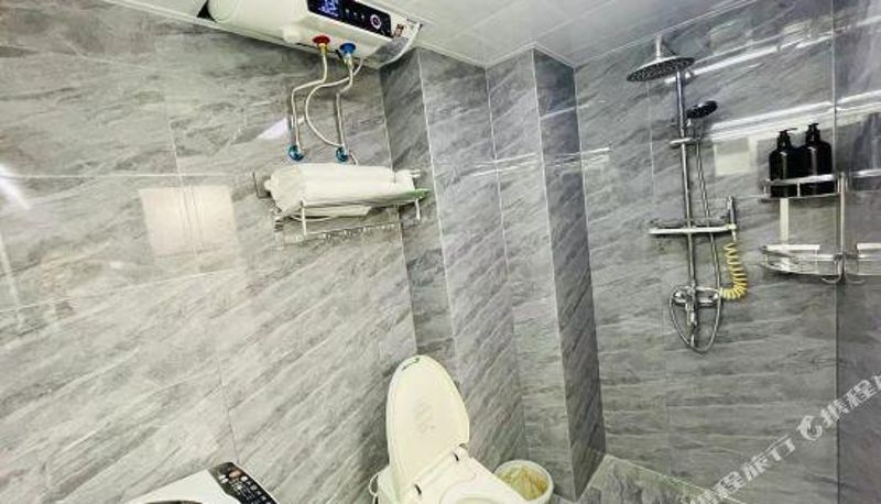 Camera - Manyue Space Creative Cinema Hotel (Wuhan Dongxi Lake Polar Ocean Park Changqingcheng Metro Station)