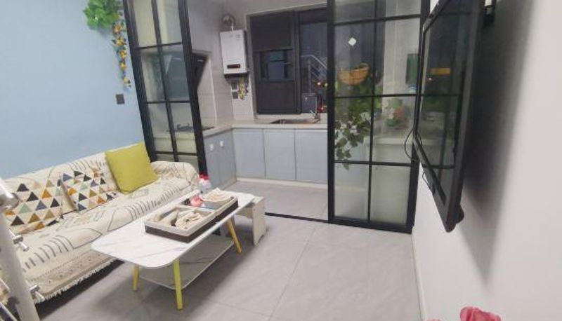 Suite - Xinmu Apartment (Wuhan AEON Menglecheng Branch)