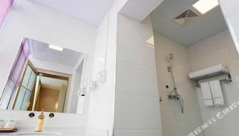 Zimmer - Wuhan good time Hotel