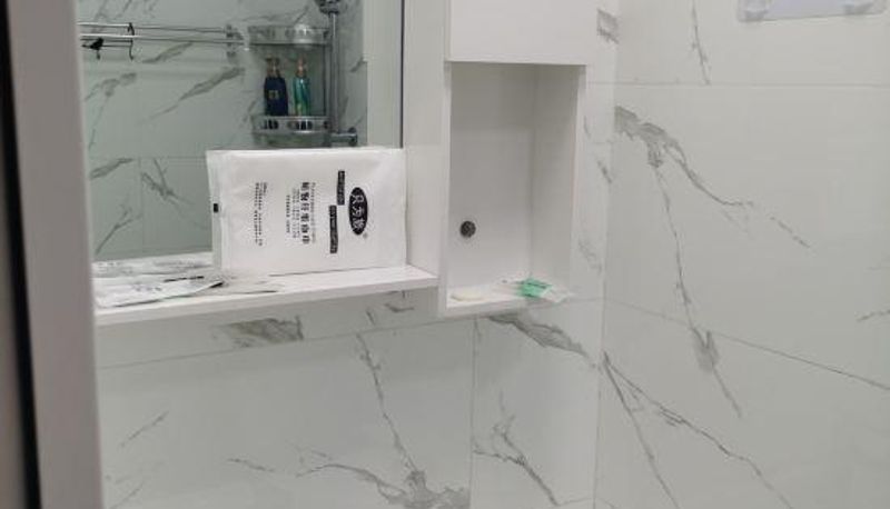 Zimmer - Zelas Hotel (Yuanlin Road Subway Station Wuhan Happy Valley Branch)