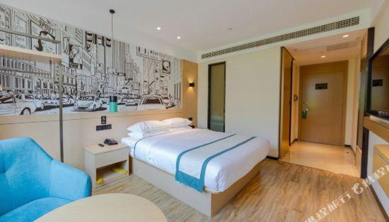 Room - Wuhan  Hankou city square City convenient hotel Yuhua garden