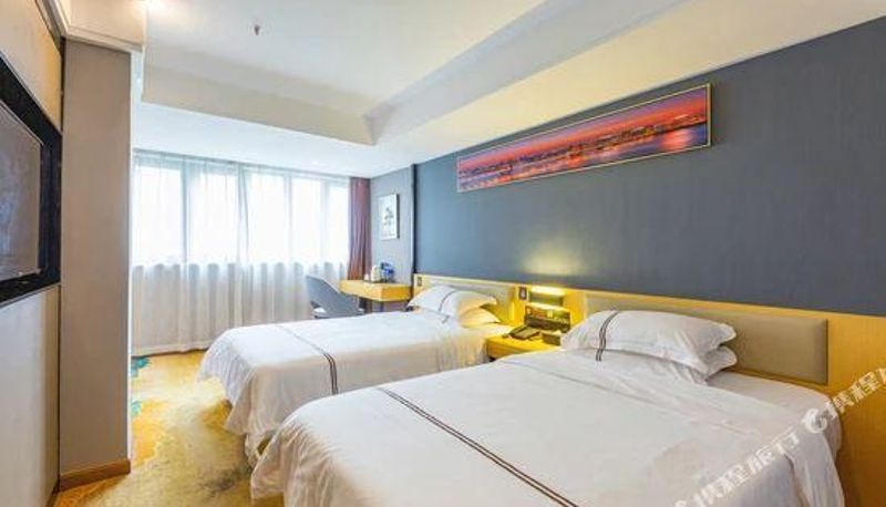 Zimmer - Zhongshang Hotel (Wuhan Union Medical College Hospital Zhongshan Park Subway Station)