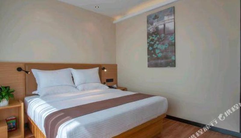 Habitación - Ringer Contai Smart Choice Wuhan