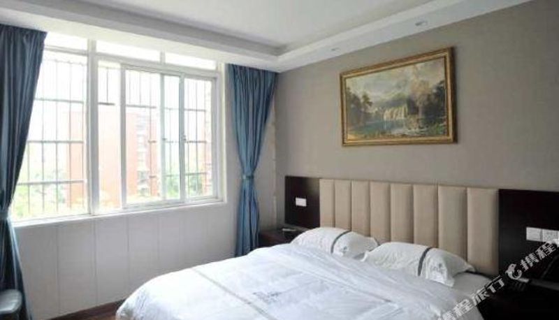 Camera - Xintiandi Hotel
