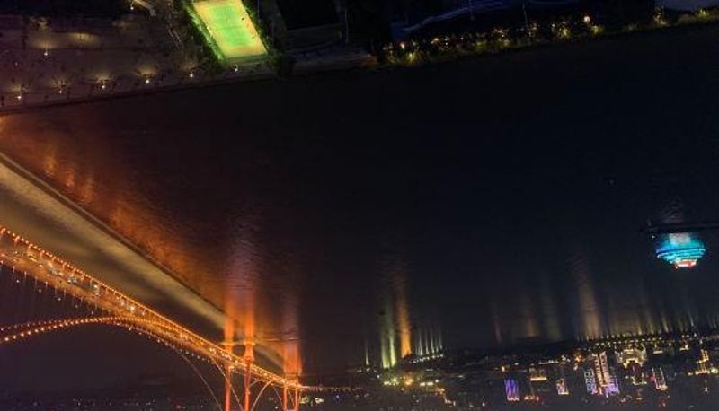 Pokój z widokiem na rzekę - Shell Hotel (World Trade Fair Yangtze River at Lanjiang Road Metro Station)