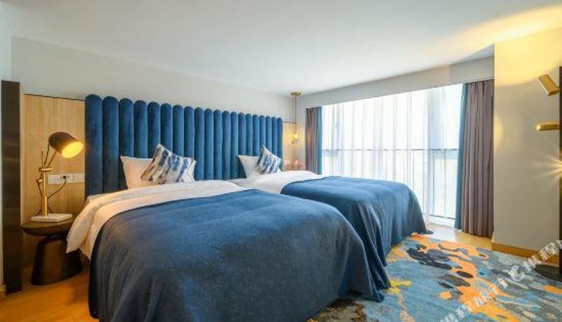 Zimmer - Horizontal Hotel (Wuhan International Expo Center)