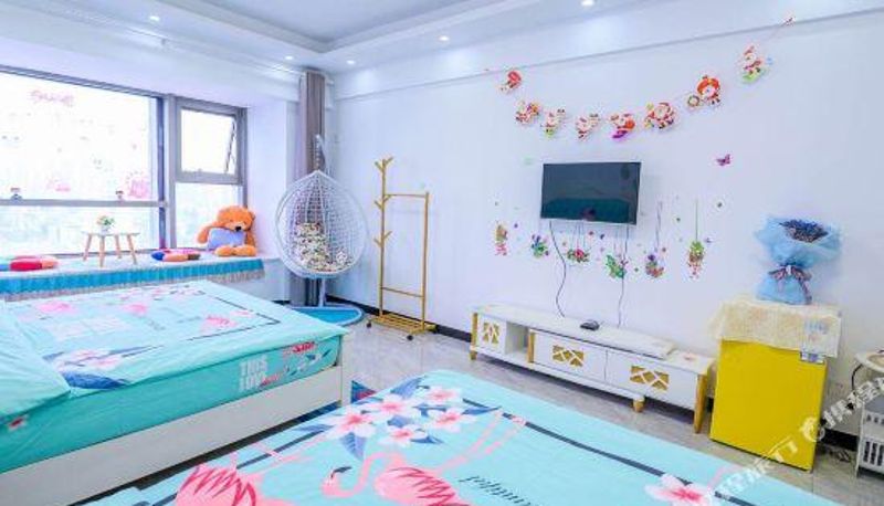 Family room - 520 Fashion Theme Apartment Hotel