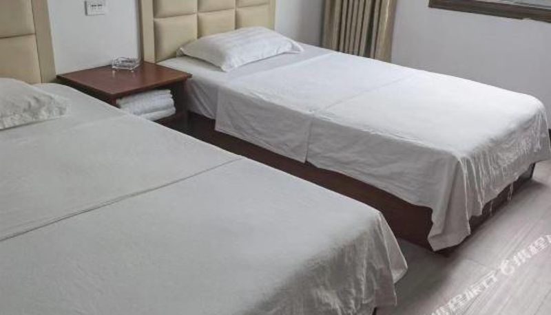 Camera - Kirin Hotel