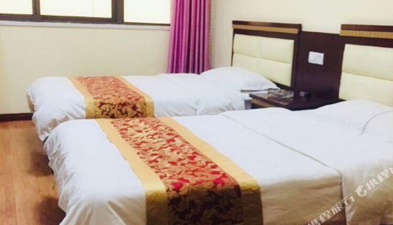 Zimmer - Wuhan Ruishengda Hotel