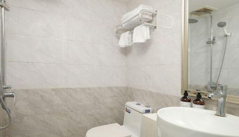 Camera - Haotianlai Chain Hotel (Hankou Railway Station Fanhai CBD Branch)