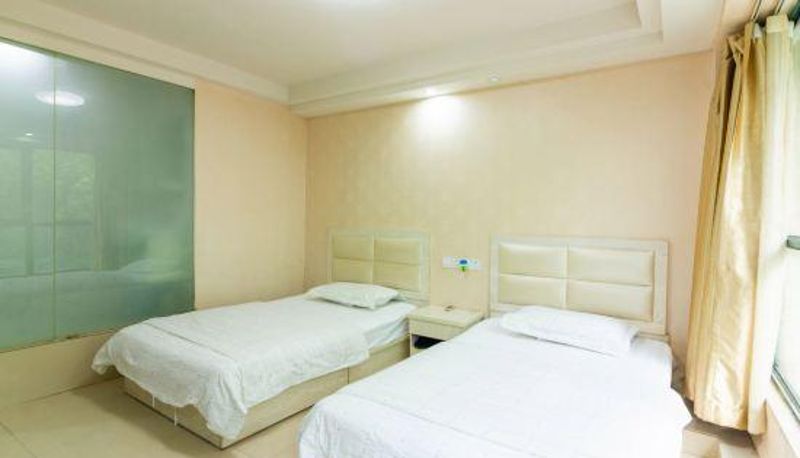 Innenbreich - Wuhan City Post Home Fashion Hotel Wansongyuan Youth Road Shop