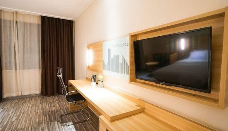 Zimmer - wuhanwuchanghubeidaxuedian city comfort inn