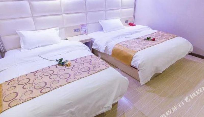 Zimmer - Wuhan Diamond 6+1 Hotel