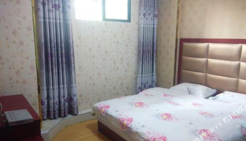 Zimmer - Xinsheng Business Hotel ( Wuhan Dazhi Road)
