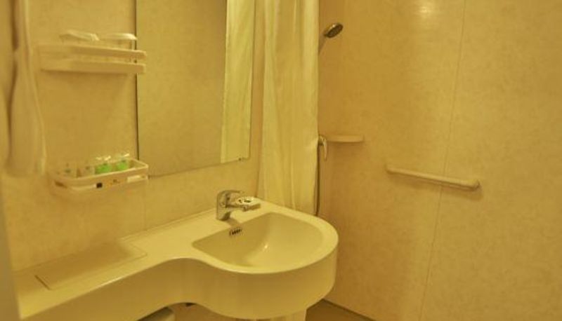 Camera - Jin Mao Hotel