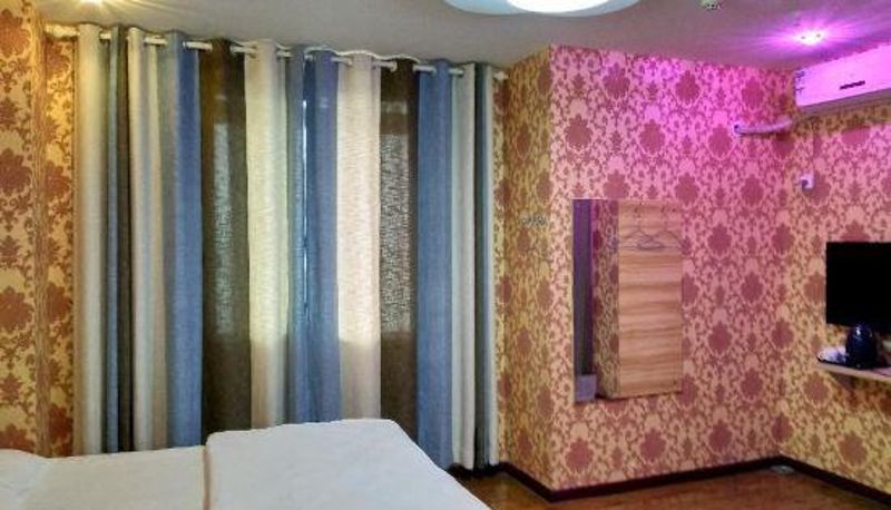 Zimmer - Youlaijia Fashion Hotel