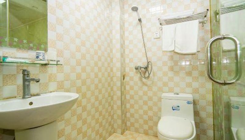 Camera - Wanxing Express Hotel (Fujiapo Bus Terminal Meiyuan Community Subway Station)