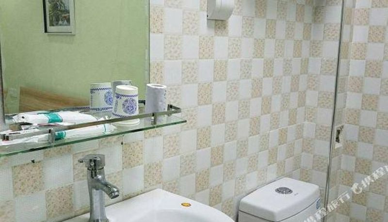 Camera - Wanxing Express Hotel (Fujiapo Bus Terminal Meiyuan Community Subway Station)