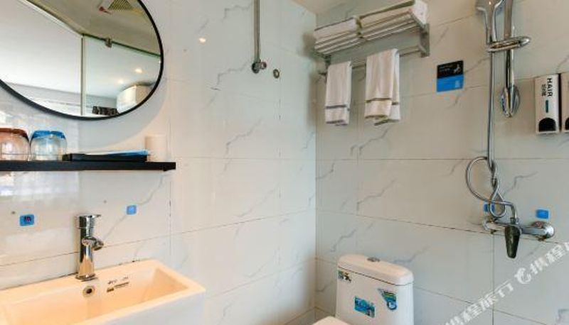 Camera - Yasite Meitu Hotel (Wuhan Tieji Road Metro Station)