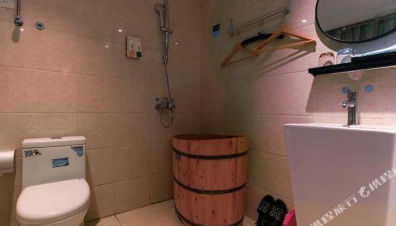 Camera - Yasite Meitu Hotel (Wuhan Tieji Road Metro Station)