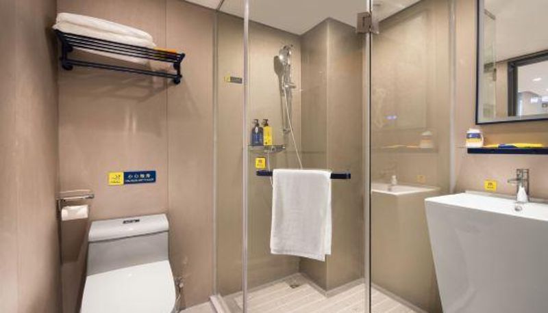Kamer - 7 Days Inn (Wuhan Yellow Crane Tower Hubu Lane Food Street)