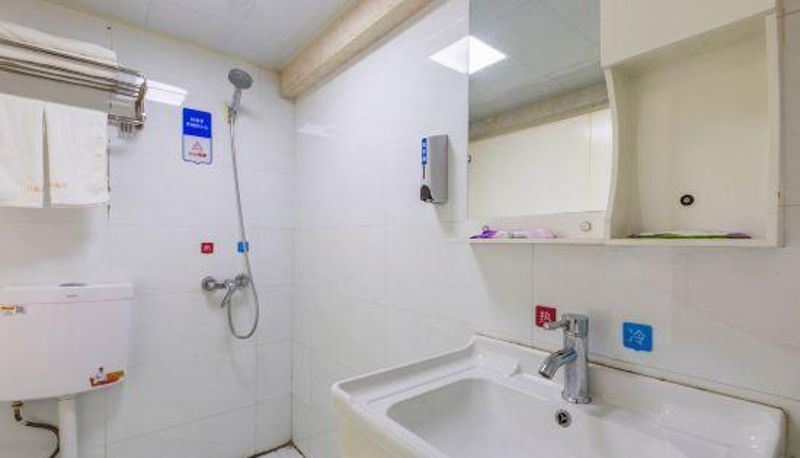 Pokój - Shenghua Hotel (Jianghan Road Branch of Wuhan International Convention and Exhibition Center)