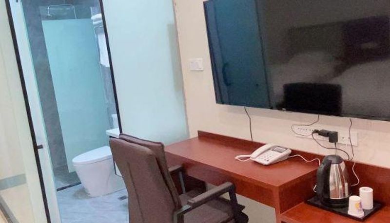Zimmer - Shenghua Hotel (Jianghan Road Branch of Wuhan International Convention and Exhibition Center)