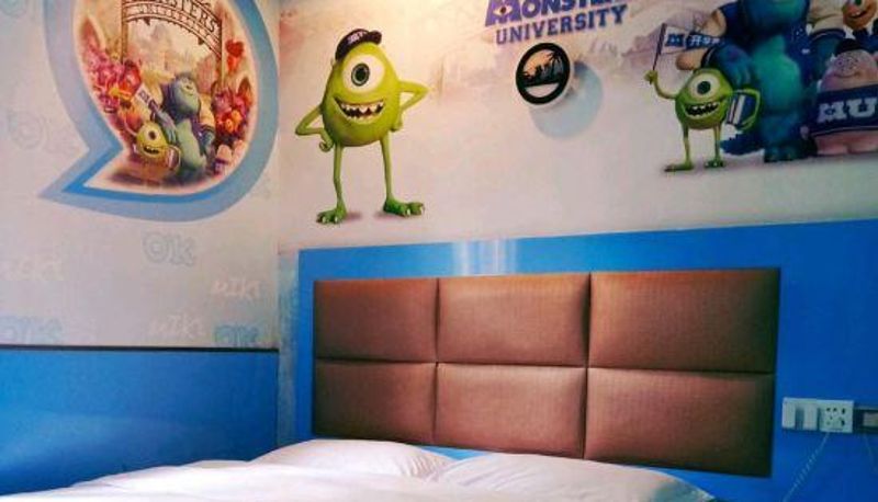 Widok wnętrza - Wuhan Yimeng Theme Hotel (Optics Valley Plaza Central South University for Nationalities Branch)