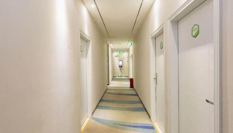 Widok wnętrza - Wuhan Selected Hotel (Huanghelou Liangdao Street Branch)