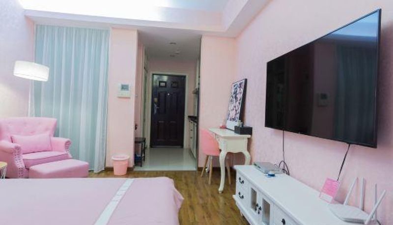 Zimmer - Harbour Express Hotel (Wuhan Xudong Wangjiadun Subway Station)