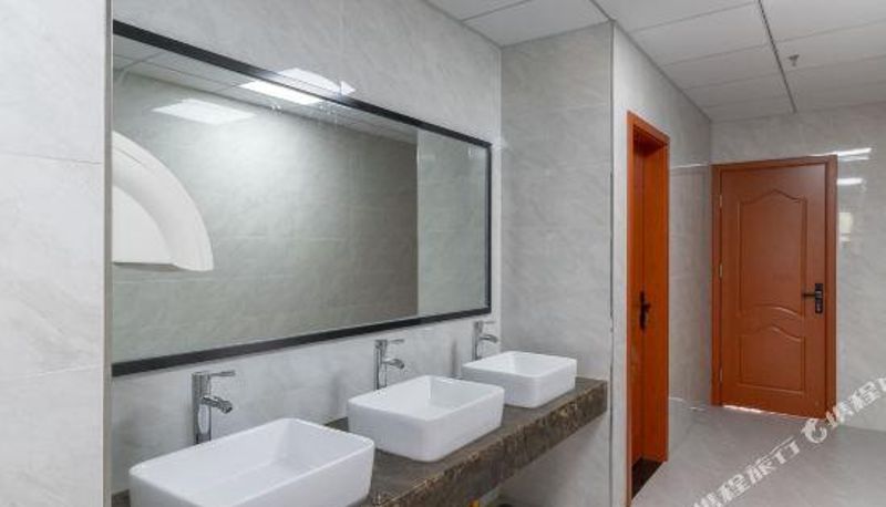 Vista interna - Holiday Inn Wuhan Jianwu (High-speed Railway Station Heping Park Subway Station)