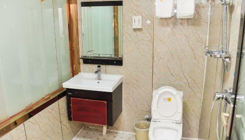 Camera - Wuhan Le Shange Hotel (Zongguan Metro Station Wal-Mart Store)