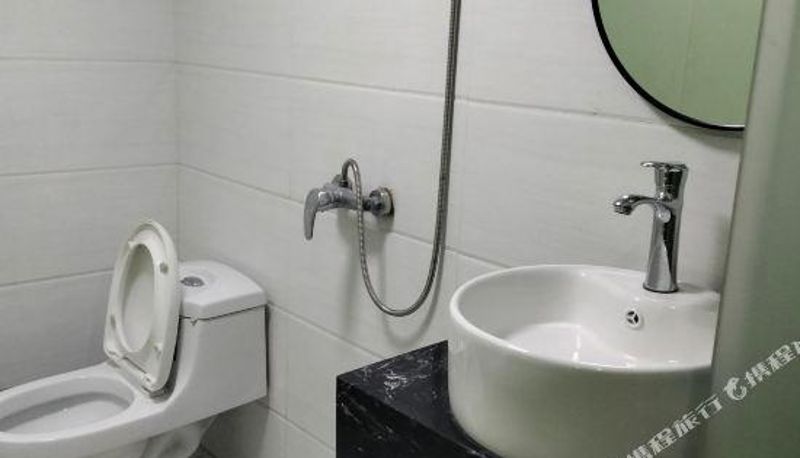 Chambre - Wuhan Wangjiawan Subway Station) Fu Da Business Hotel (Dayang Department Store