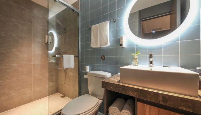 Business room - Home Inn (Wuhan Hanjiang Road Pedestrian Street Xunlimen Metro Station)