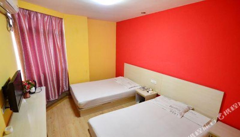 Camera - Super 7 Hotel ( Minyi 4th Road)