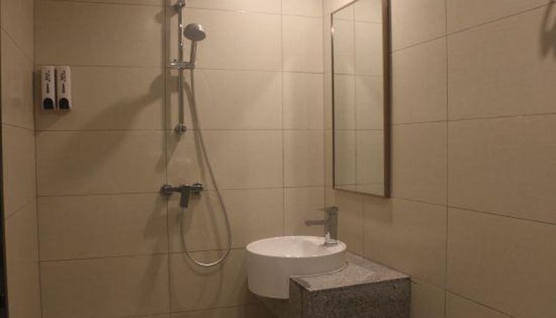 Camera - Wuhan Jinlong Holiday Hotel